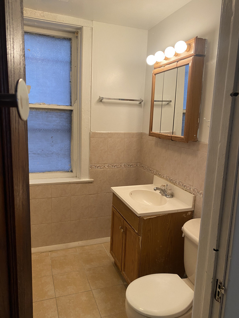 866 W Buckingham Place - Photo 6