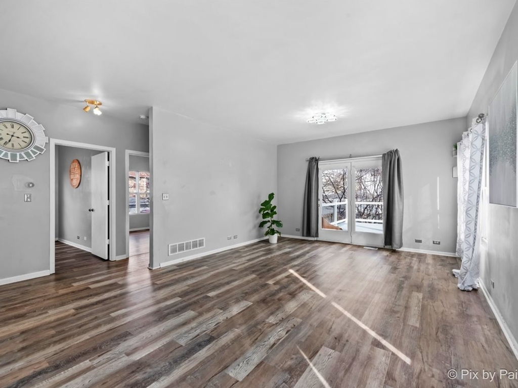 4909 Spencer Avenue - Photo 6