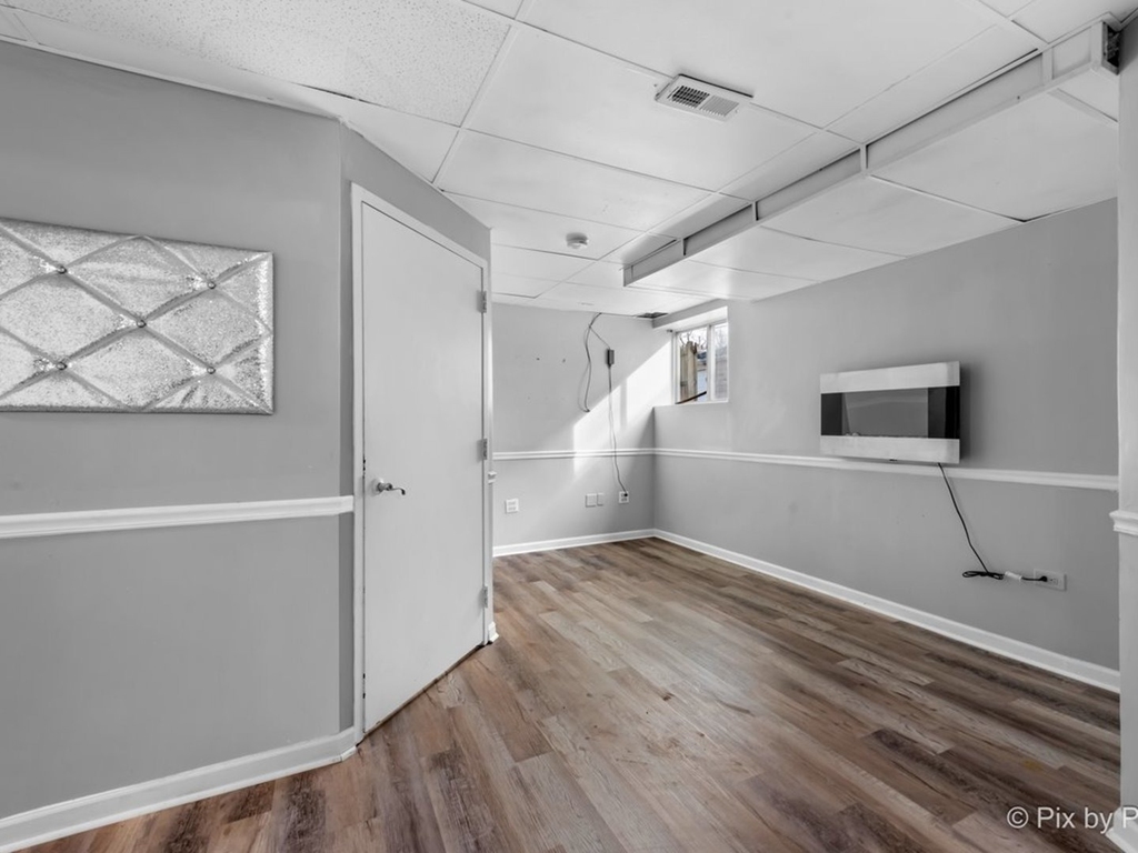 4909 Spencer Avenue - Photo 18