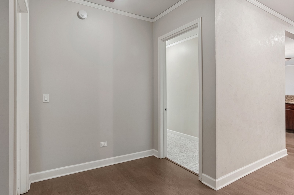 450 E Waterside Drive - Photo 9