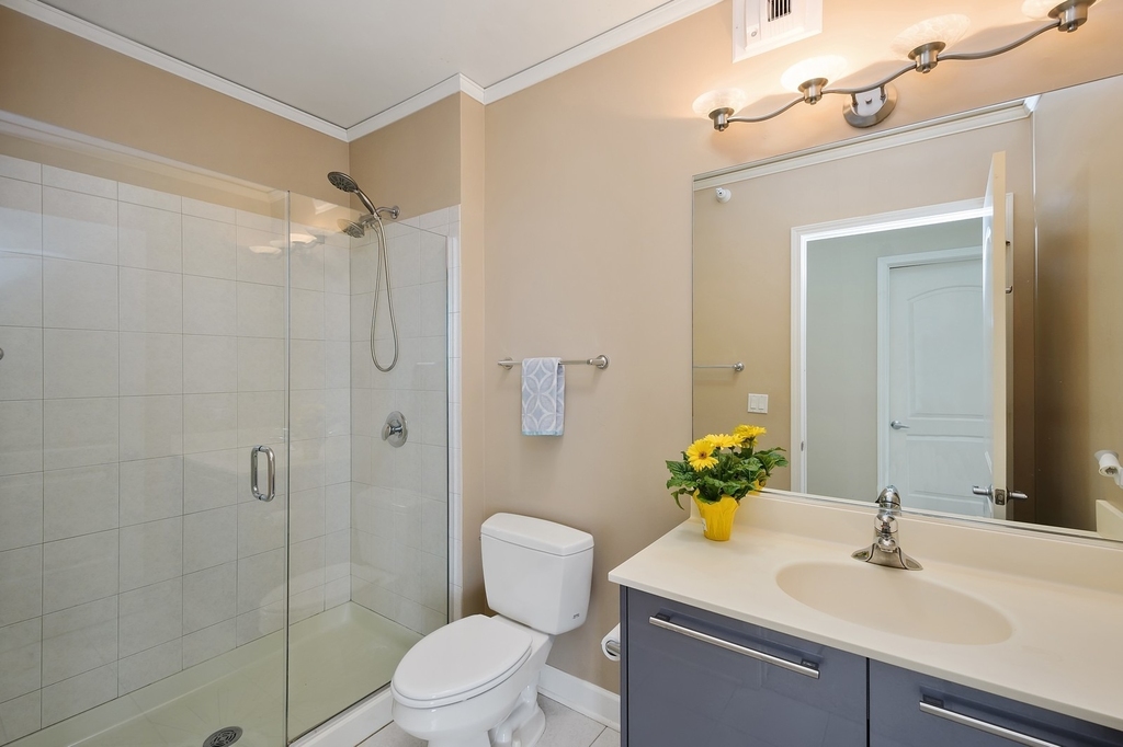 450 E Waterside Drive - Photo 14