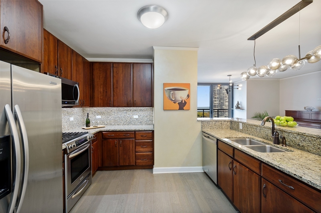 450 E Waterside Drive - Photo 5