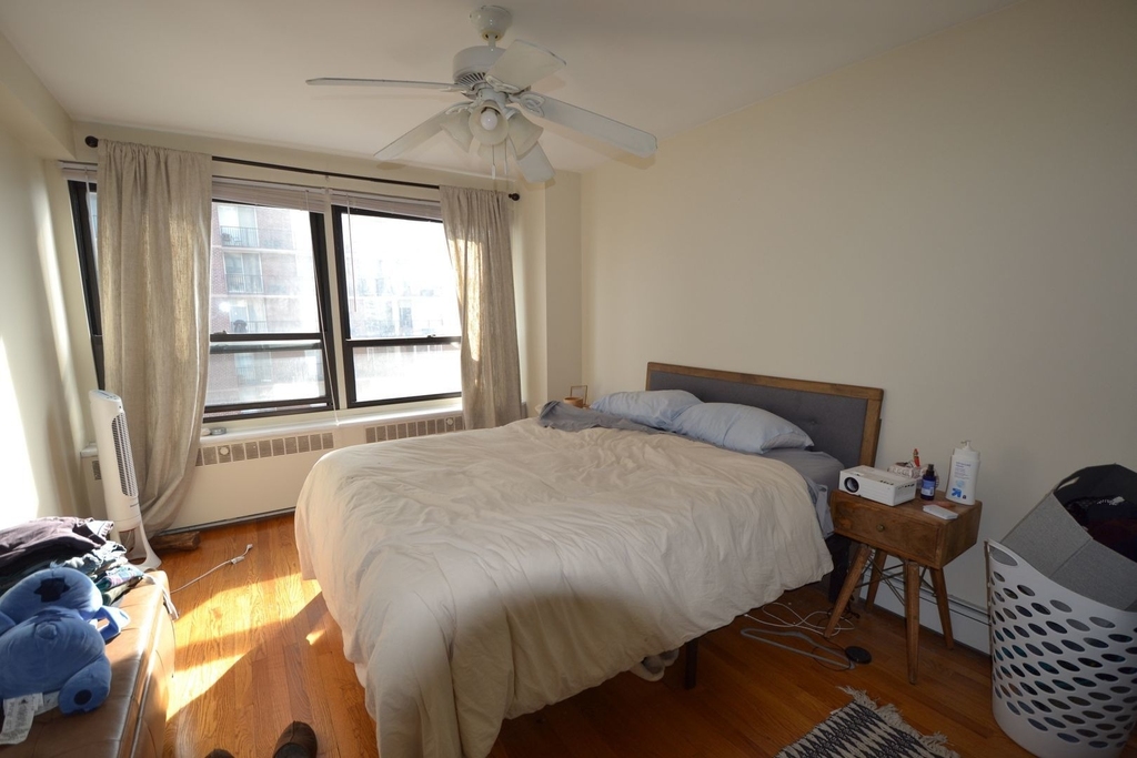 4180 N Marine Drive - Photo 6