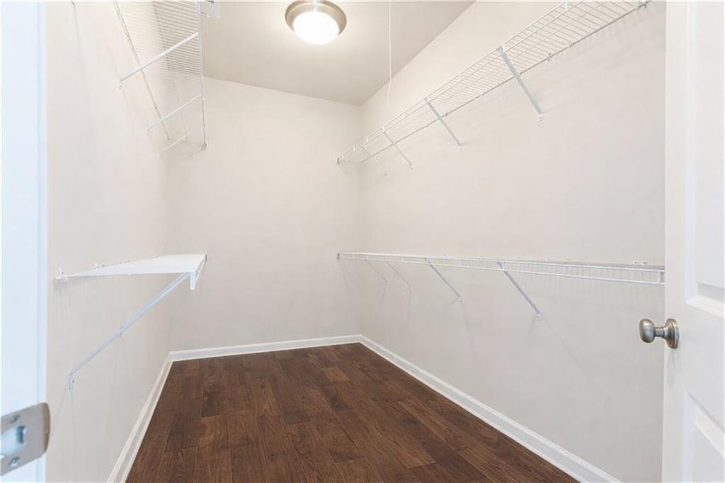 7826 Laurel Crest Drive - Photo 9