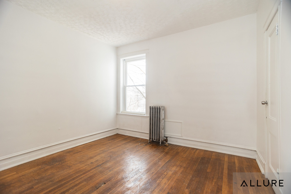 7250 S Yale Avenue - Photo 8