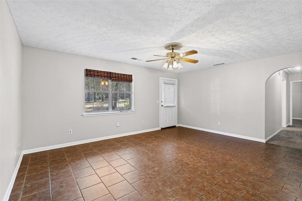 120 Woodcrest Drive - Photo 5