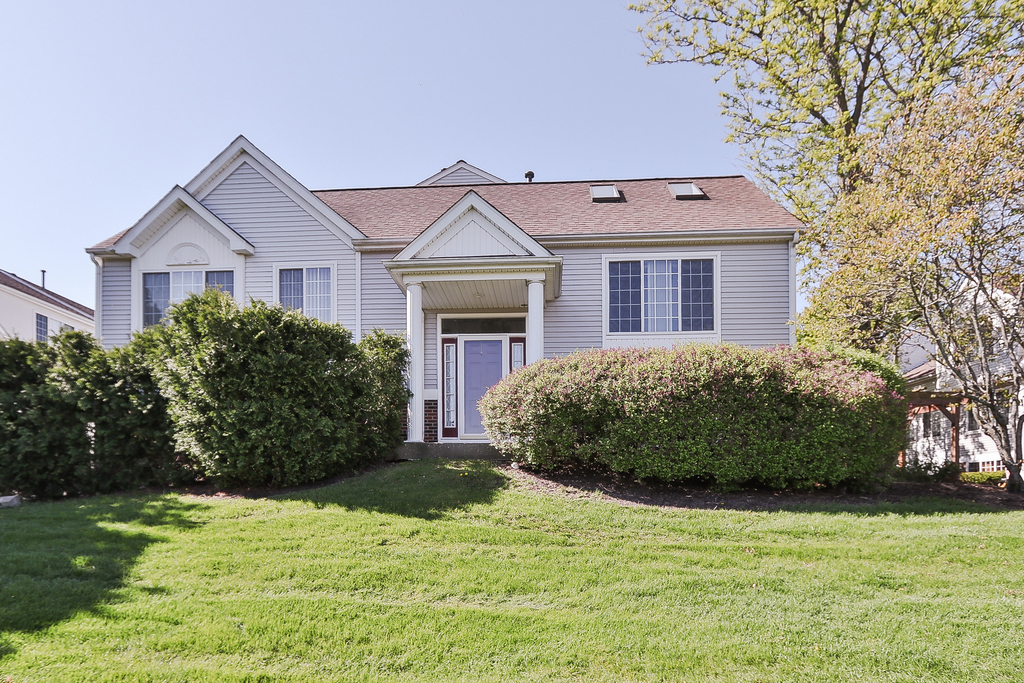2232 Dawson Lane - Photo 0