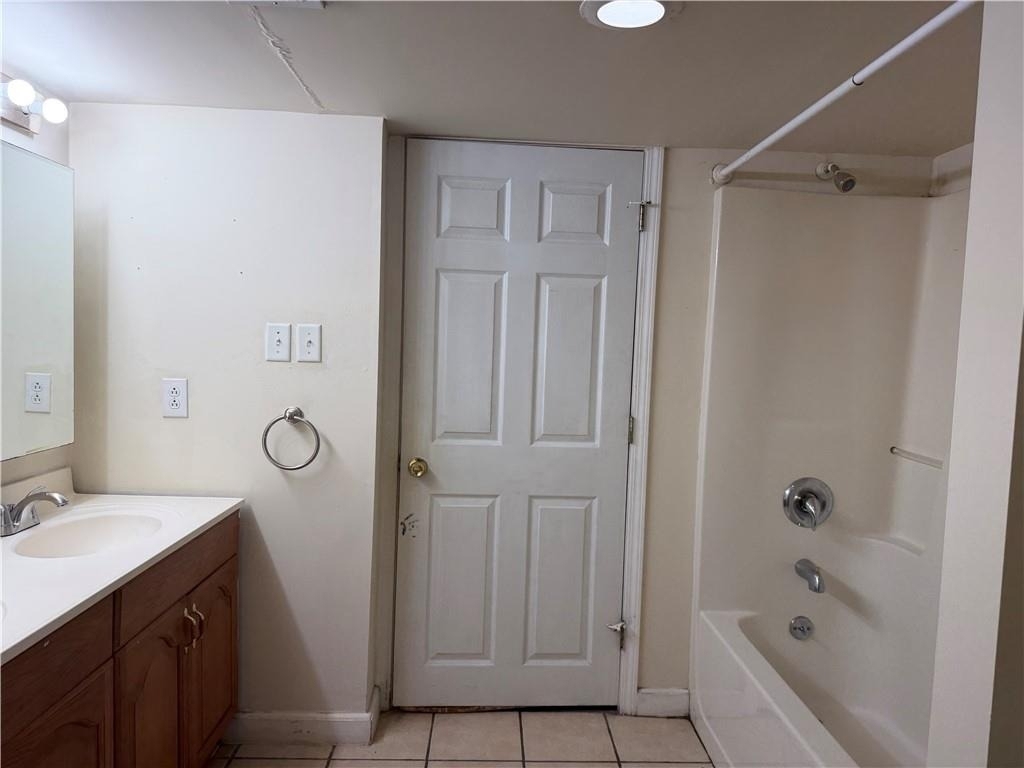 981 Woodward Park Drive - Photo 16