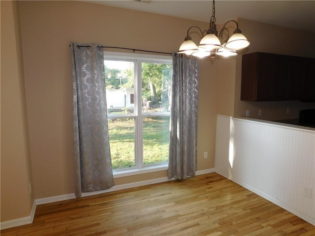 1005 Linam Avenue Se - Photo 8