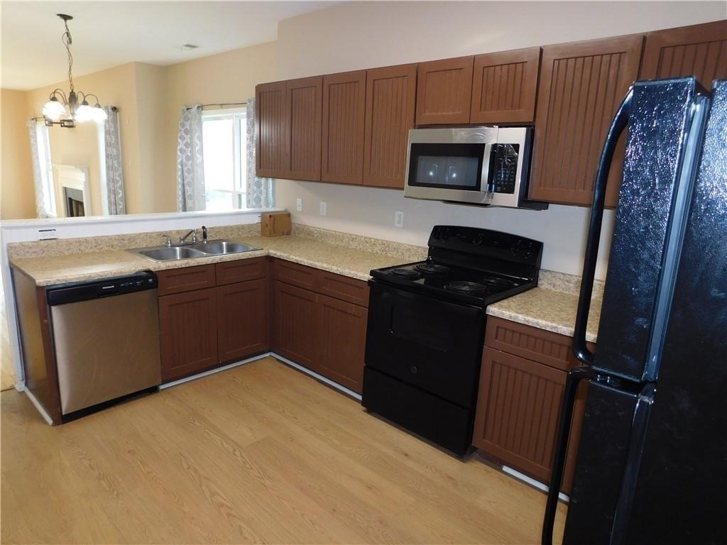 1005 Linam Avenue Se - Photo 10