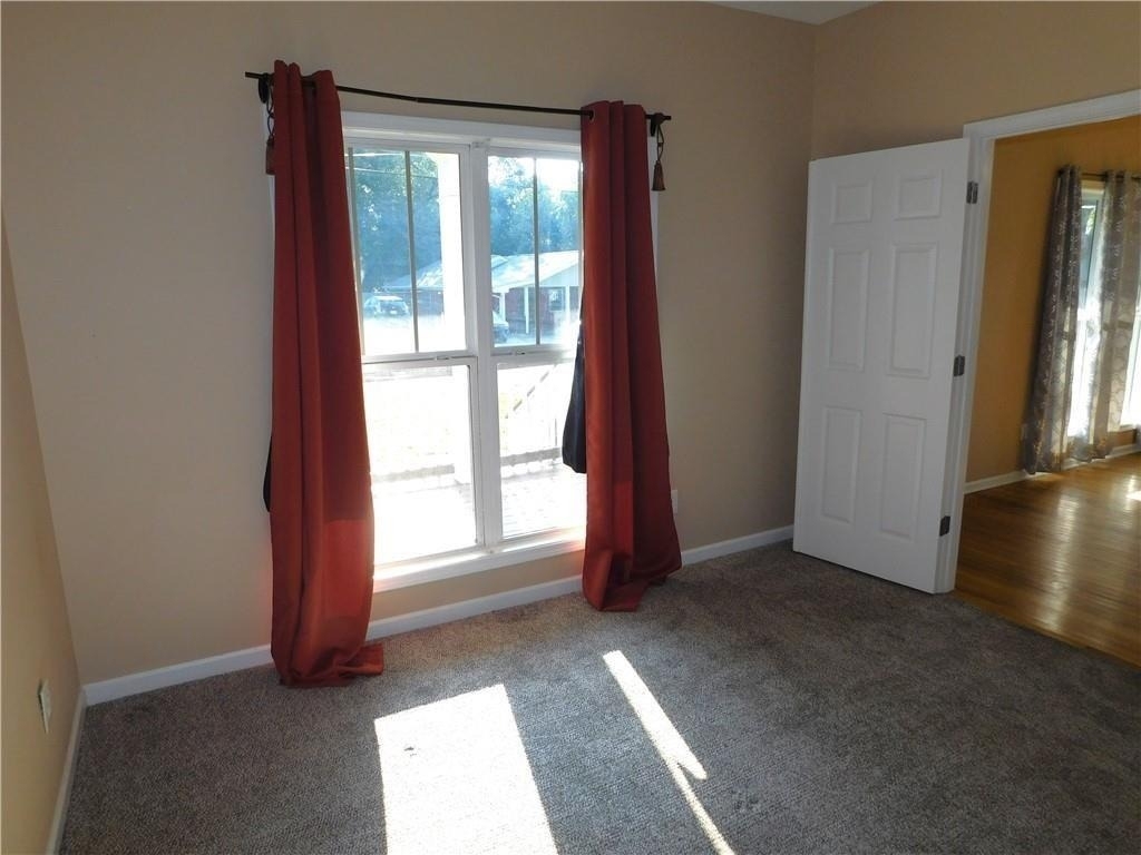 1005 Linam Avenue Se - Photo 4