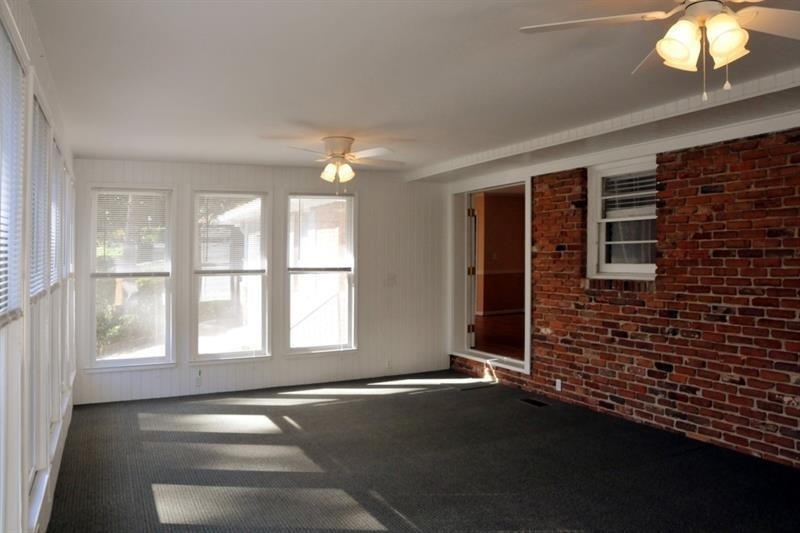 1278 Fairhill Lane - Photo 2