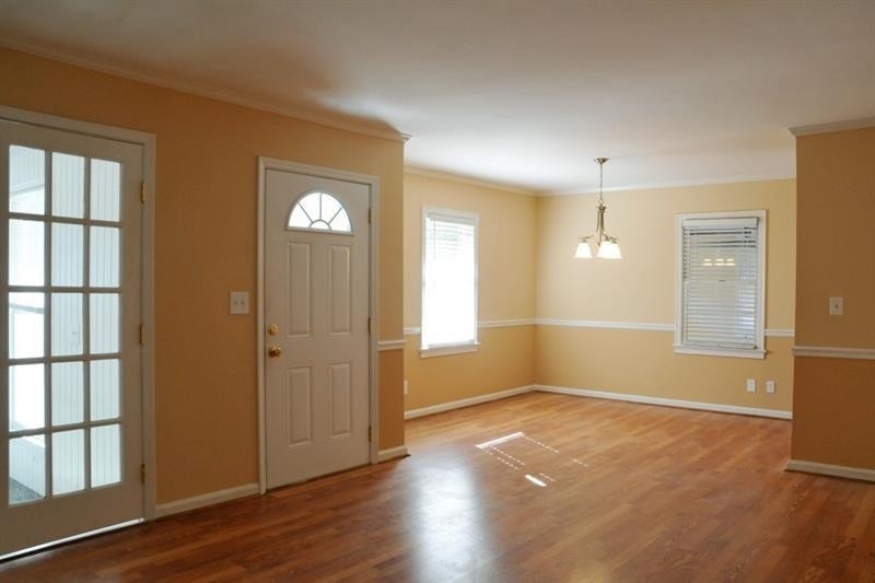 1278 Fairhill Lane - Photo 4