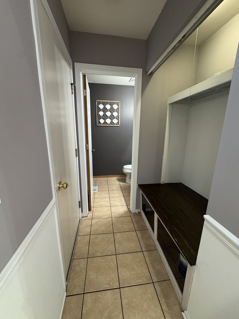 1716 William Drive - Photo 2