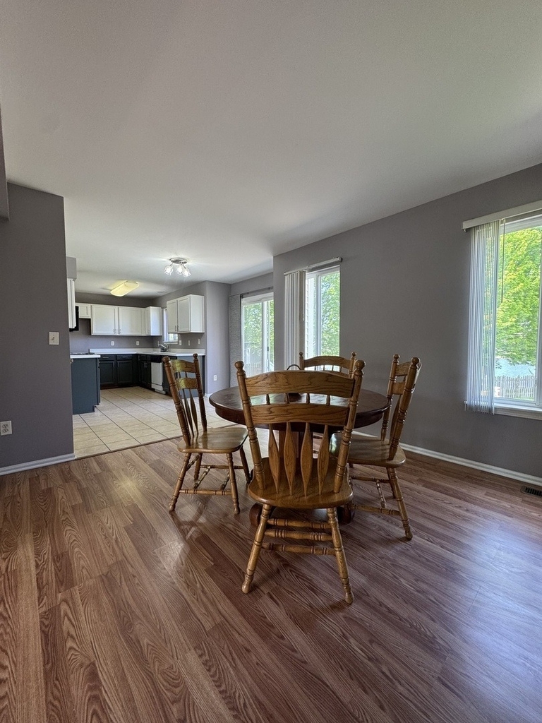 1716 William Drive - Photo 5