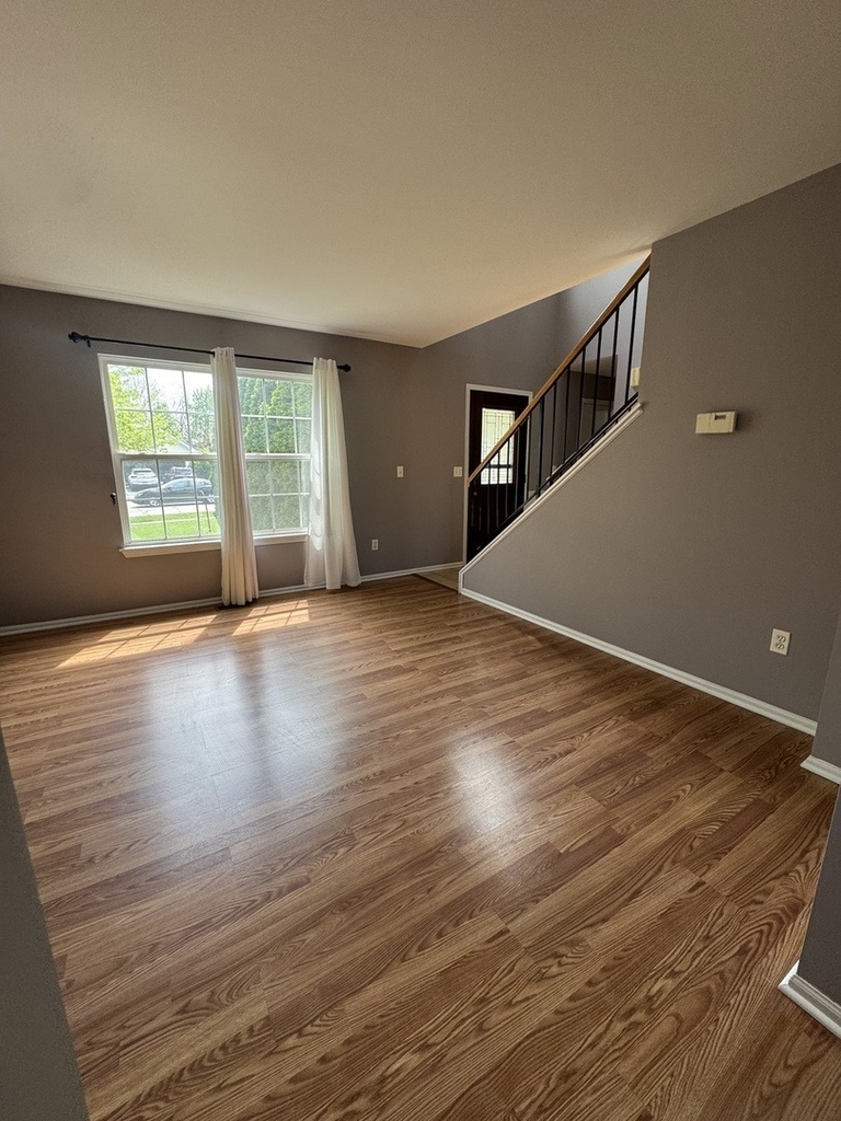 1716 William Drive - Photo 6