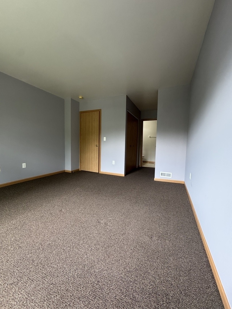 1716 William Drive - Photo 13