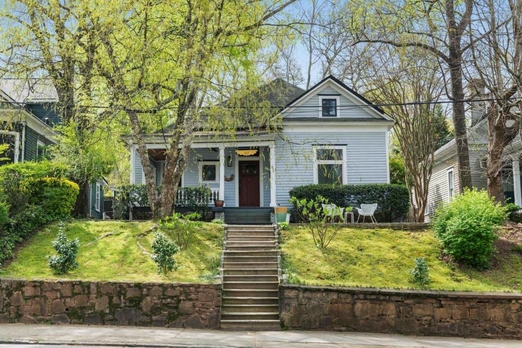 307 Georgia Avenue Se - Photo 4