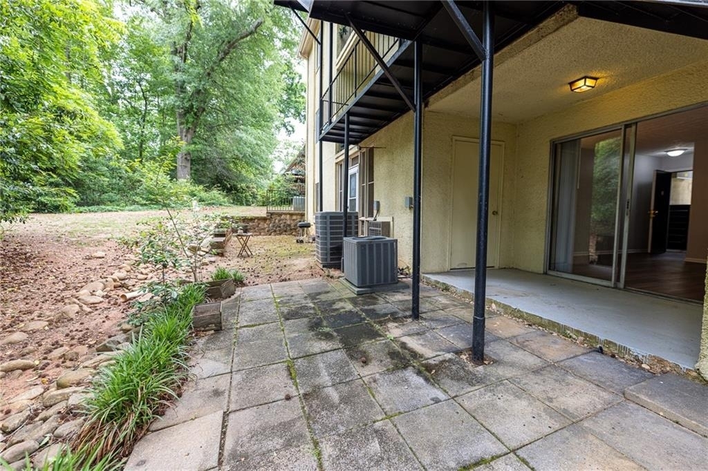 2398 Lawrenceville Highway - Photo 27