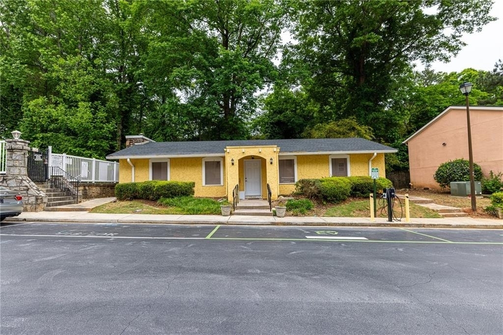 2398 Lawrenceville Highway - Photo 28