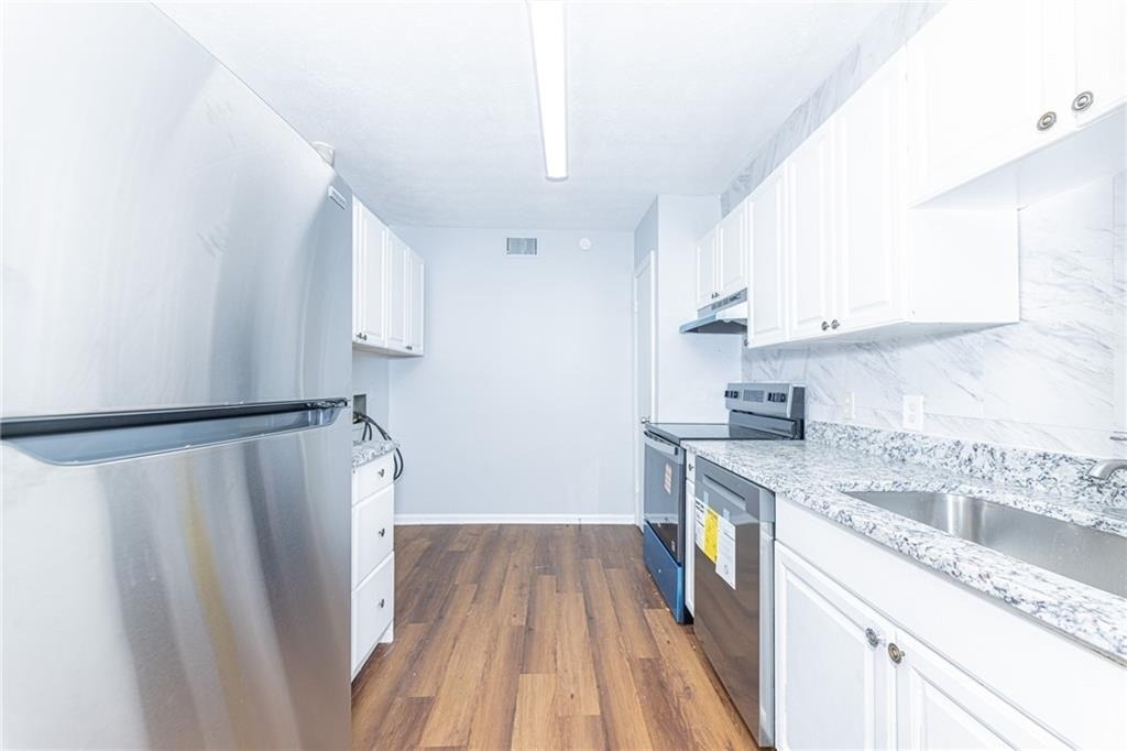 2398 Lawrenceville Highway - Photo 8