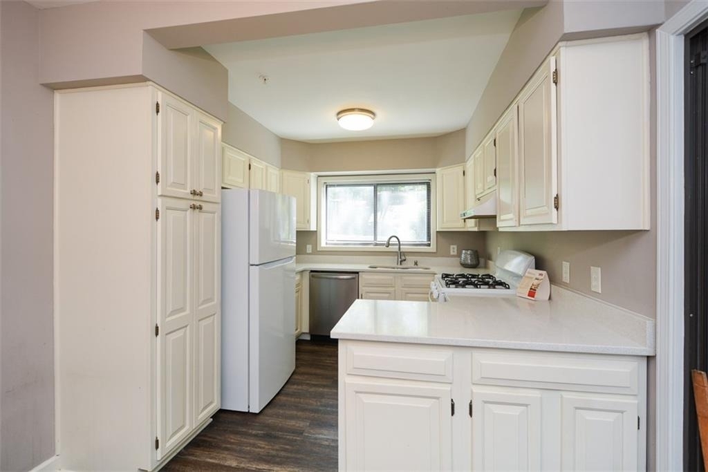 607 Lismore Se - Photo 13