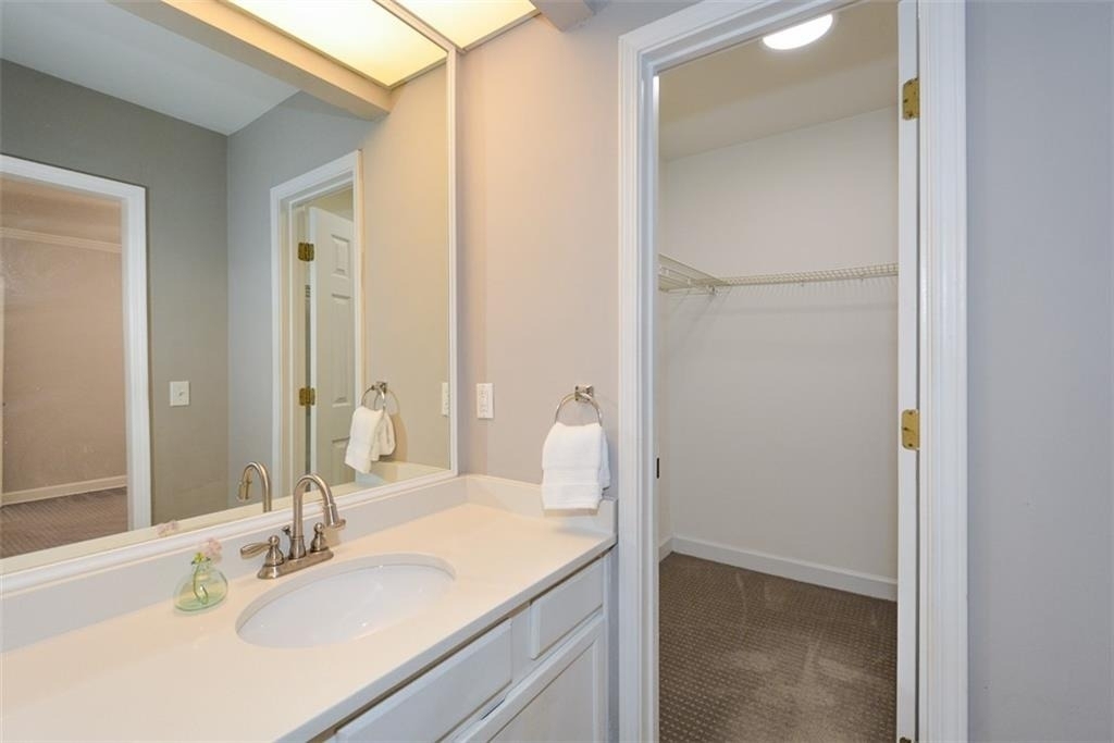 607 Lismore Se - Photo 22