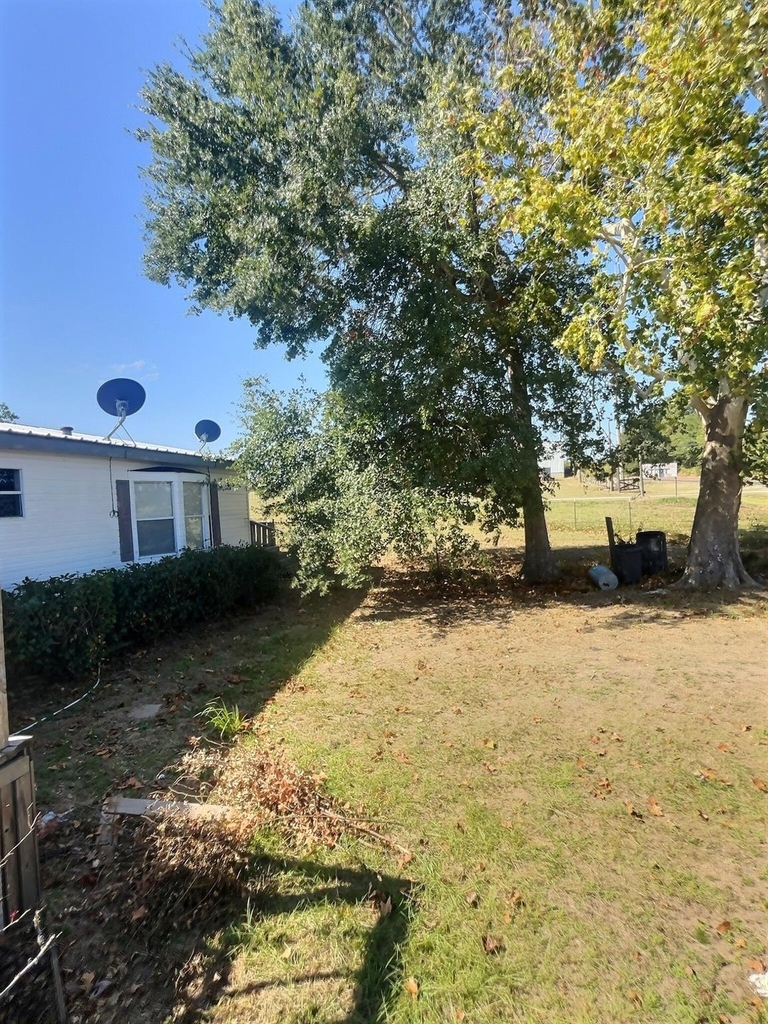 16494 Fm 1774 - Photo 2