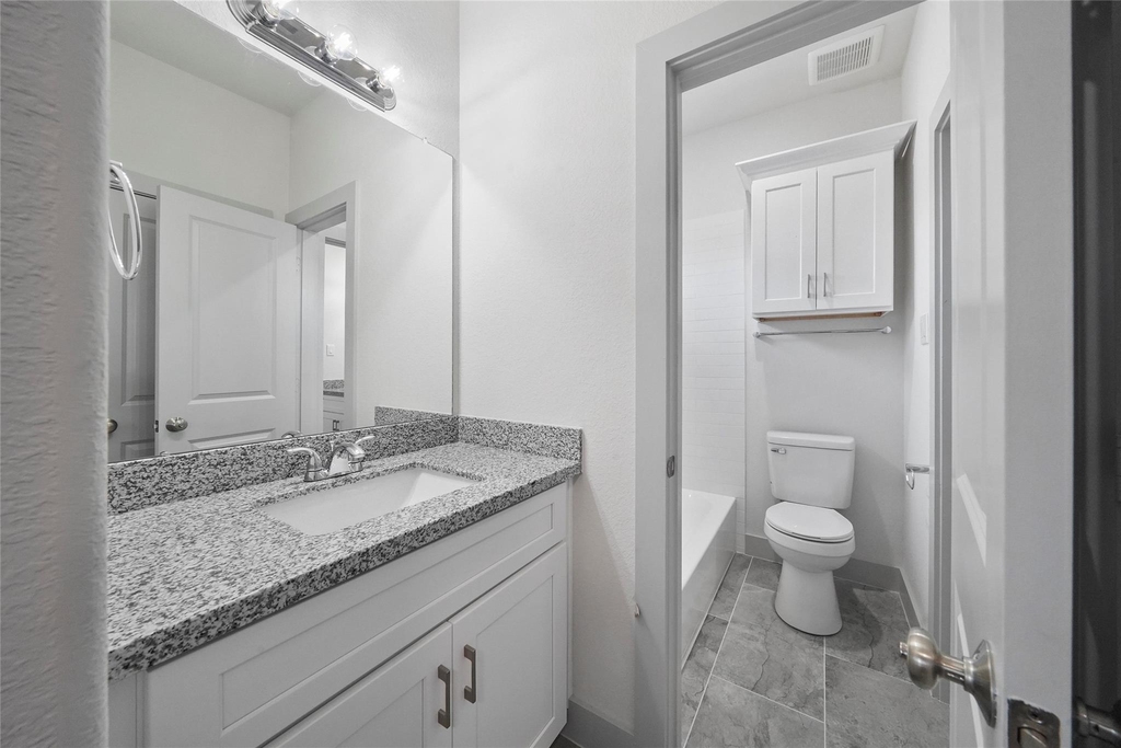 7242 Saint Augustine Street - Photo 11