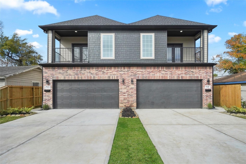 7242 Saint Augustine Street - Photo 0