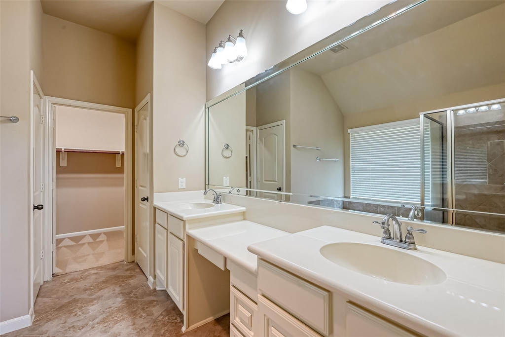 6206 Falling Briar Lane - Photo 39
