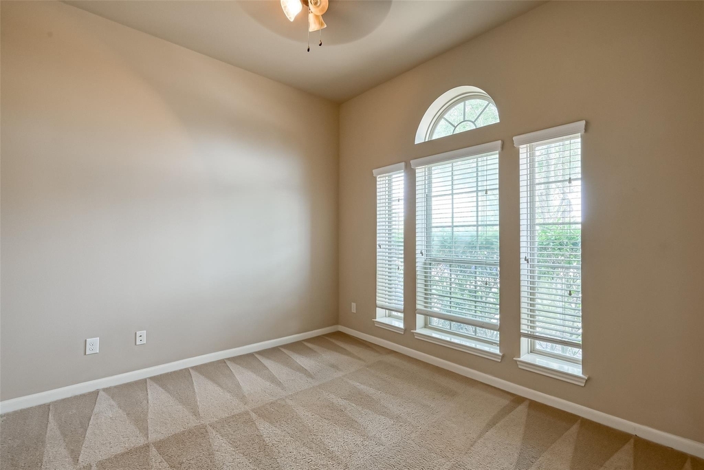 6206 Falling Briar Lane - Photo 8