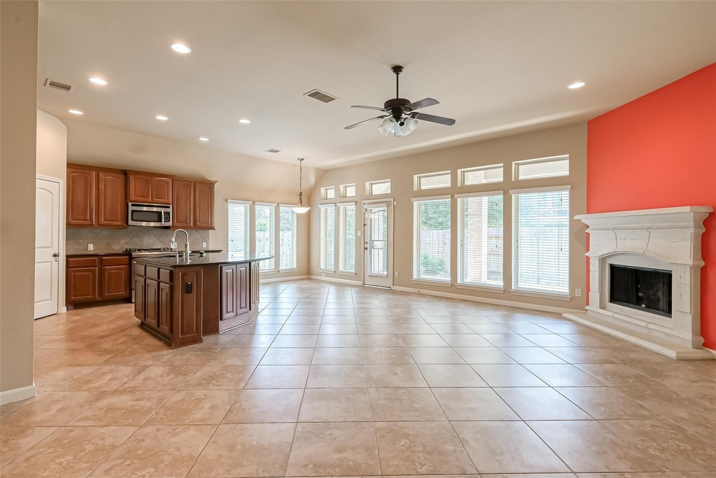 6206 Falling Briar Lane - Photo 15