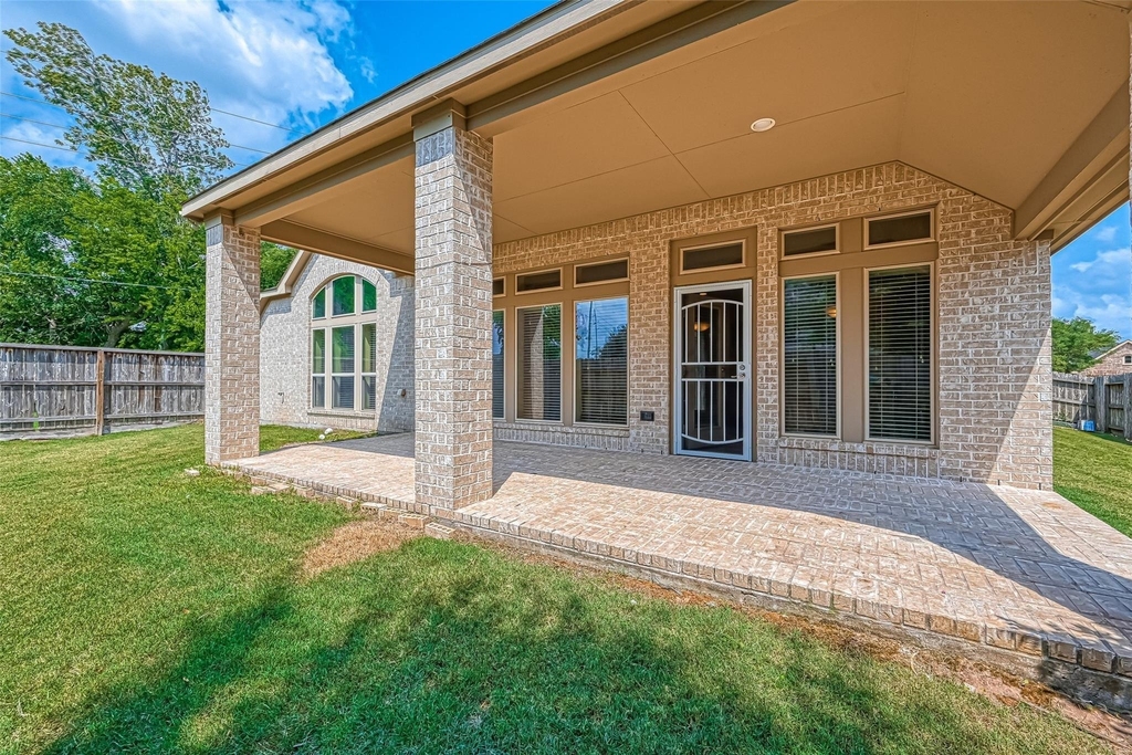 6206 Falling Briar Lane - Photo 45