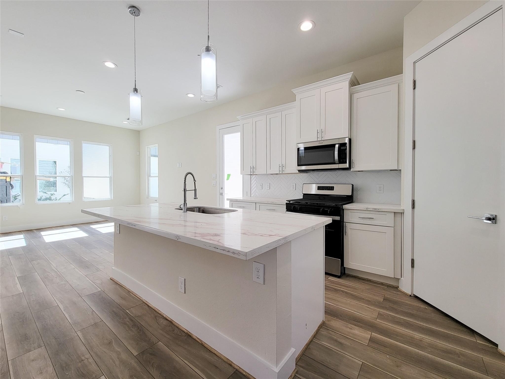 5931 Beall Street - Photo 6