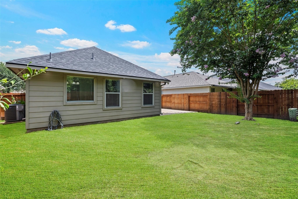 6907 Birnam Garden Lane - Photo 26