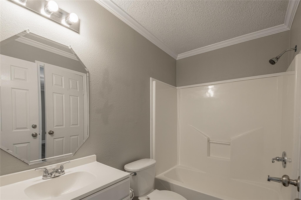 164 Varsity Drive - Photo 13