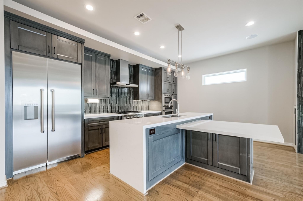 711 W Clay Street - Photo 15