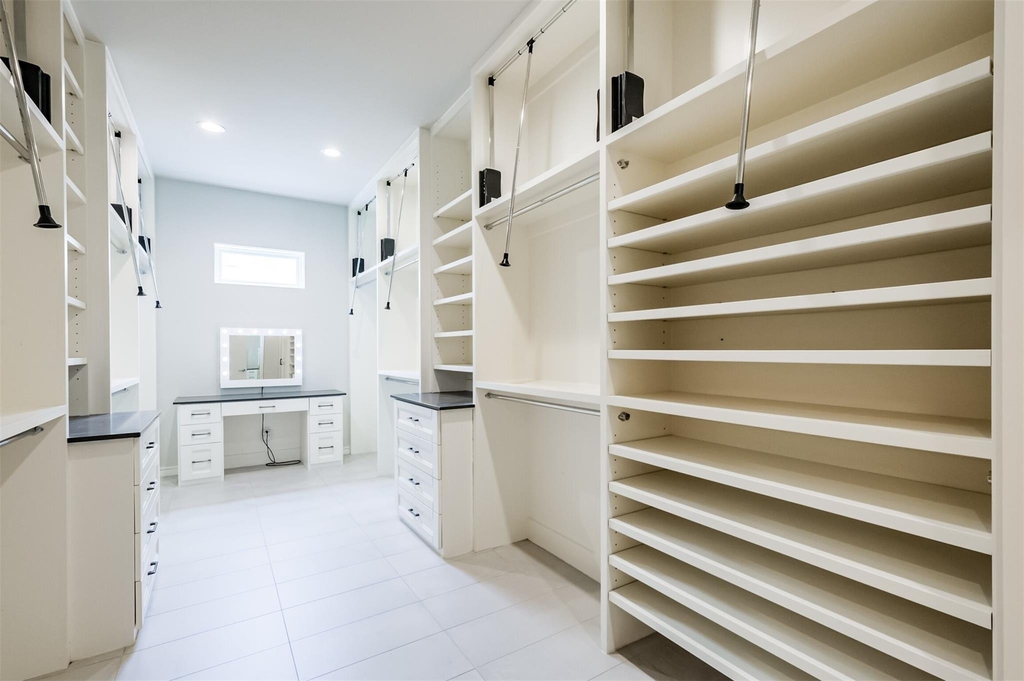 711 W Clay Street - Photo 39