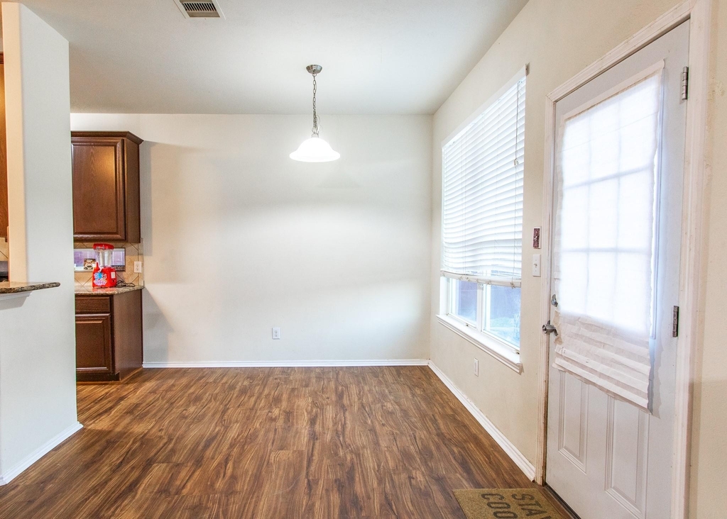 1107 Arum Road - Photo 5
