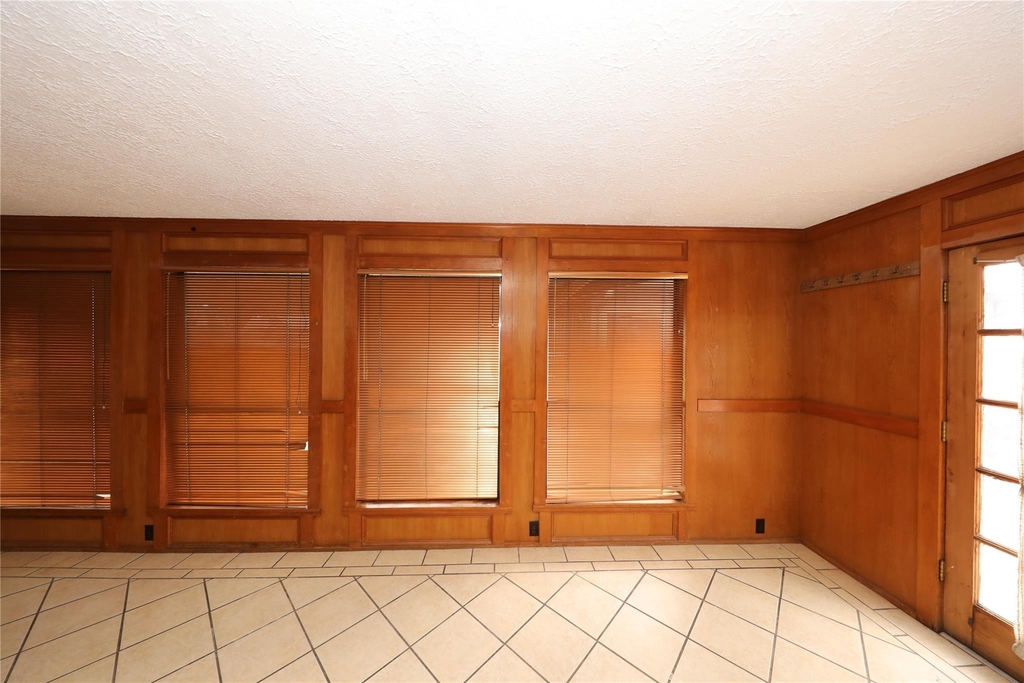 8519 Leader Street - Photo 23