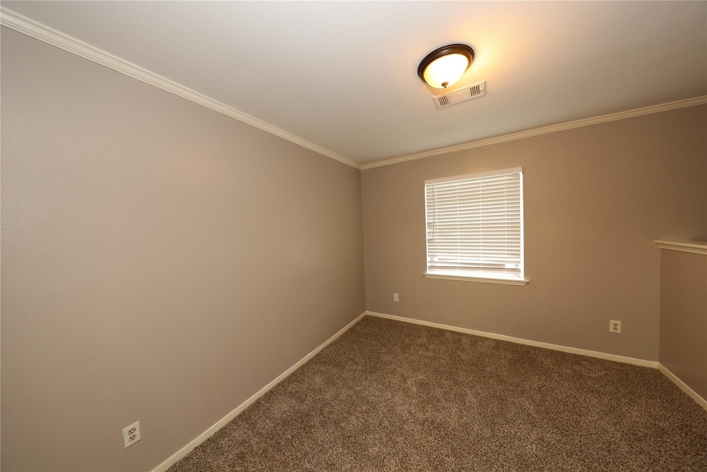 8519 Leader Street - Photo 2