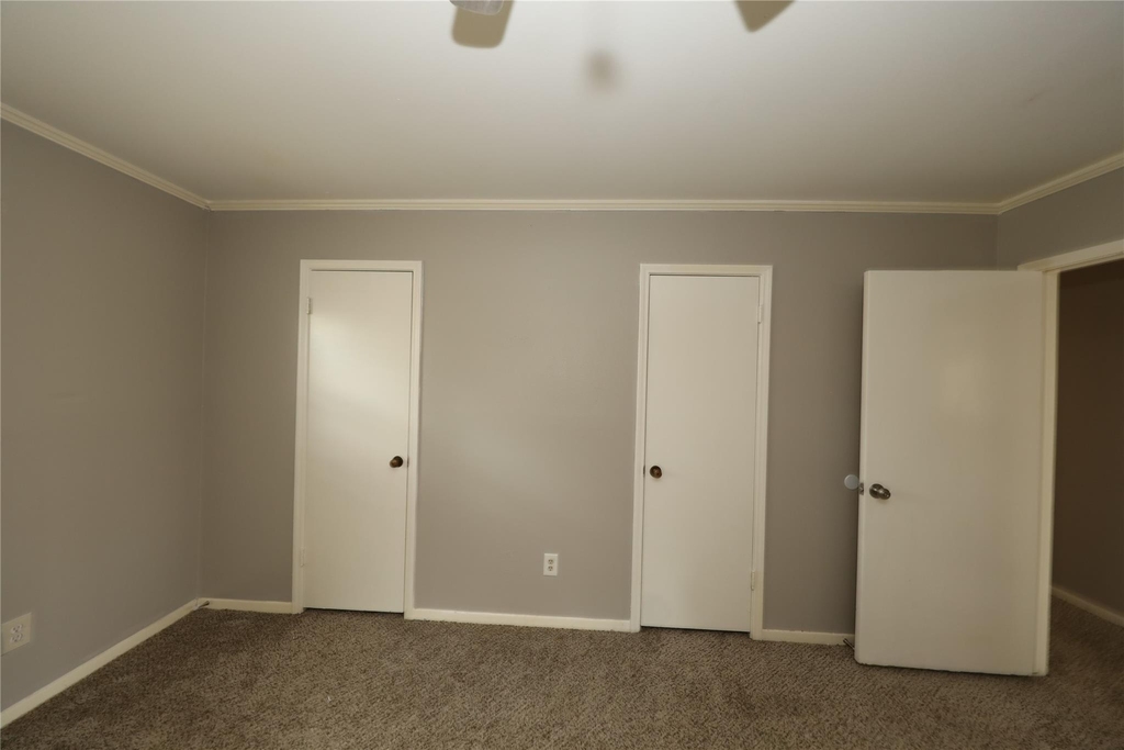 8519 Leader Street - Photo 7