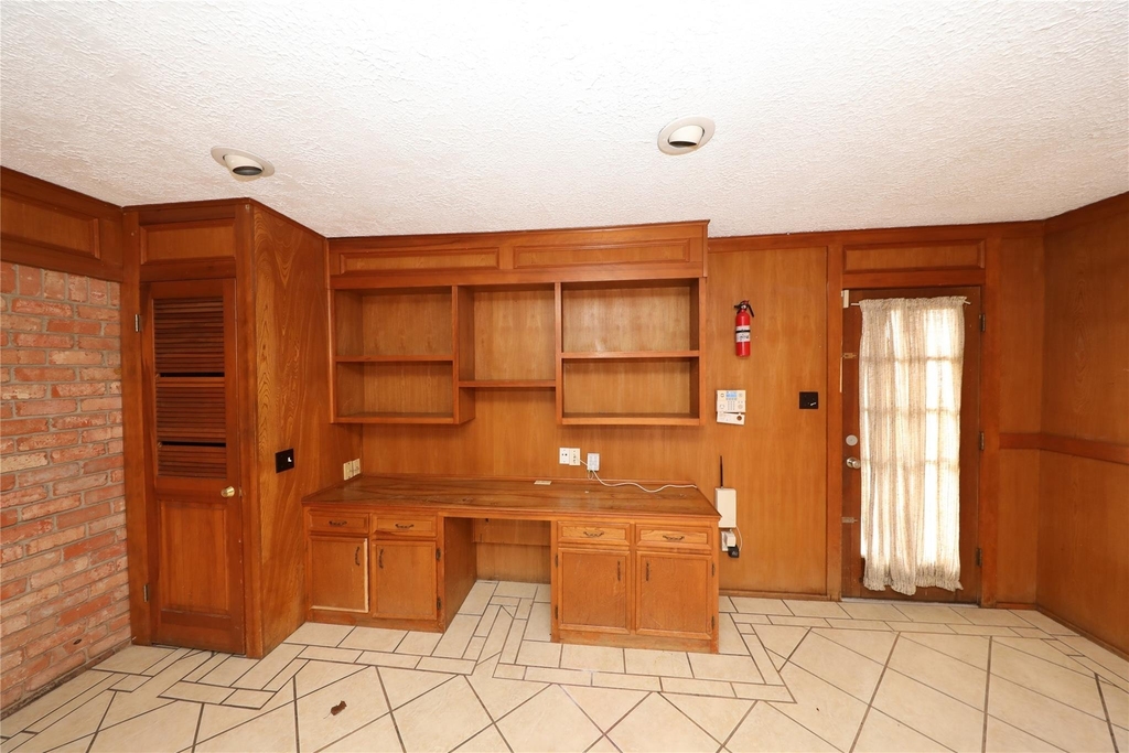 8519 Leader Street - Photo 20