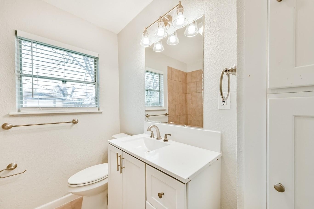 5855 Beldart Street - Photo 17