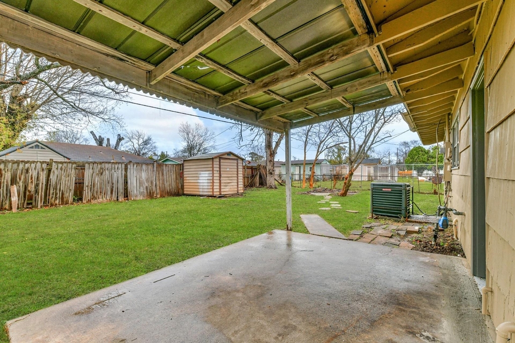 5855 Beldart Street - Photo 4