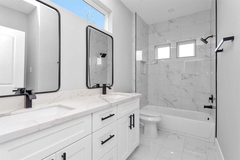 6918 Dumble Street - Photo 24