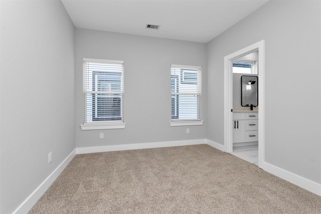6918 Dumble Street - Photo 22