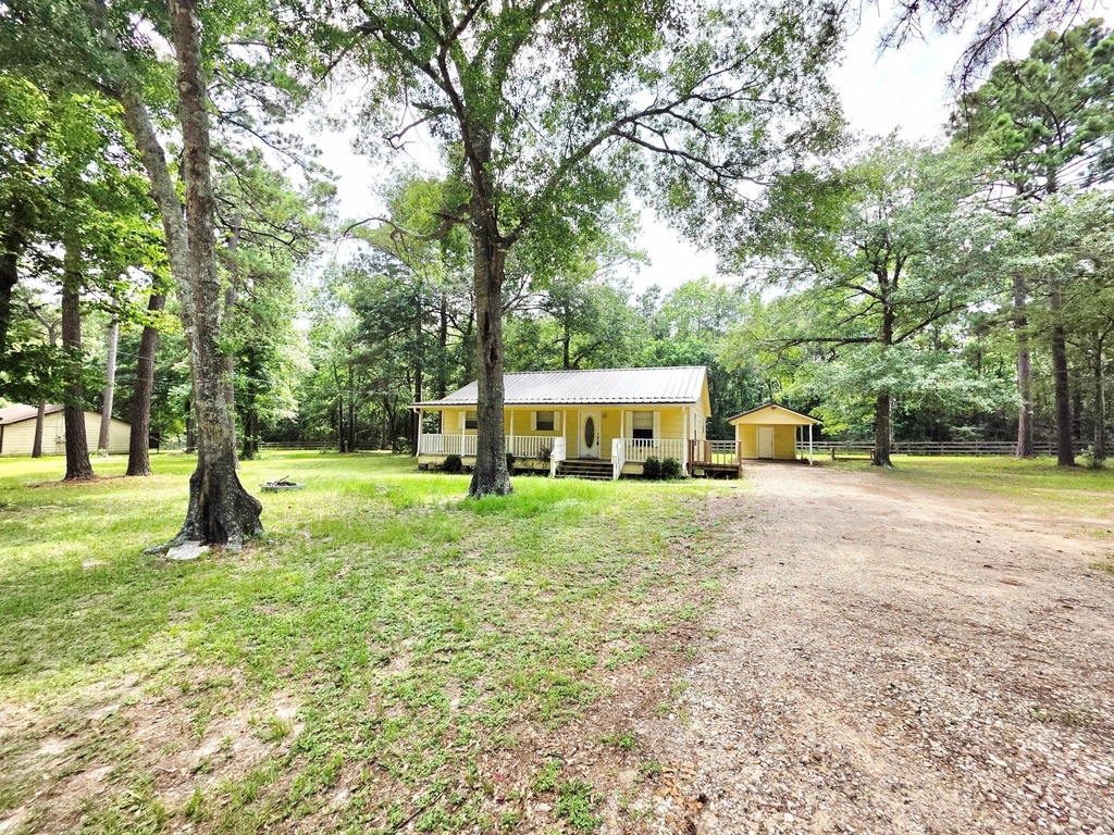 12105 Old County Road - Photo 17