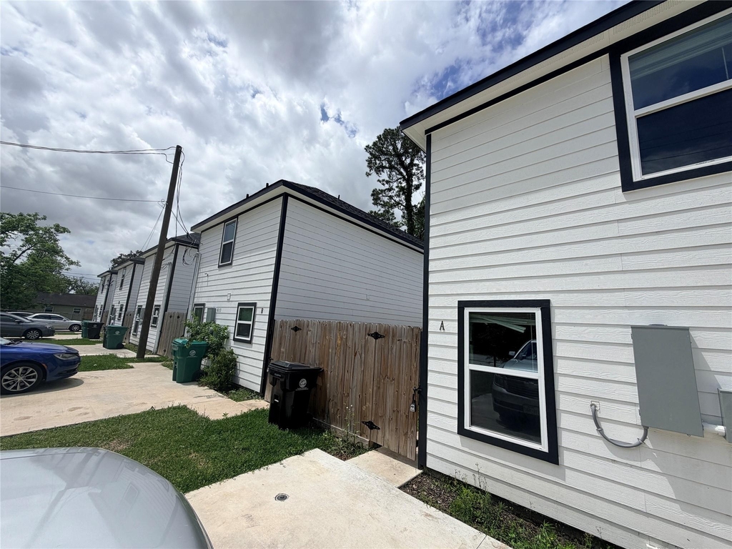 8115 Denton Street - Photo 1